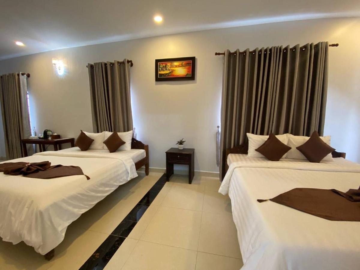 The Moon Kampot Boutique Hotel Exterior foto